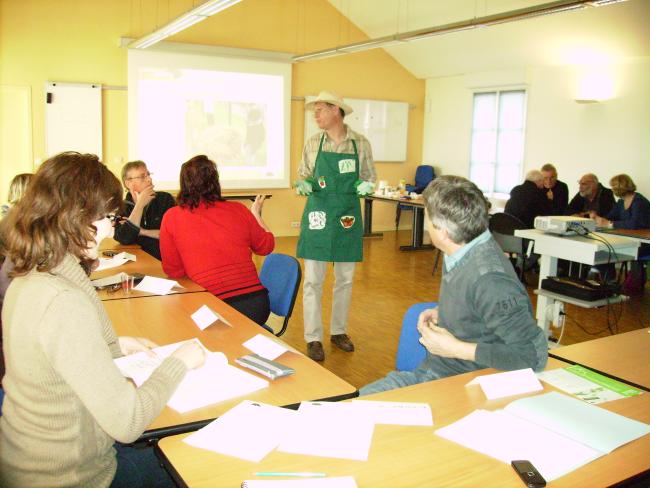GUIDE COMPOSTEUR avec spécialisation valorisation des déchets verts (1)