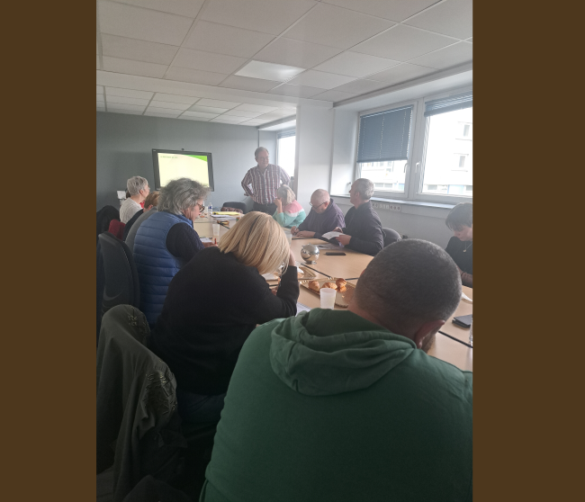 Salle de formation avec les stagiaires.